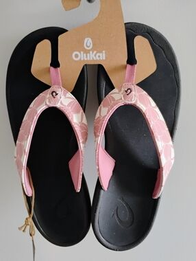 Olukai Ohana Sandals In Coral Rose NWT